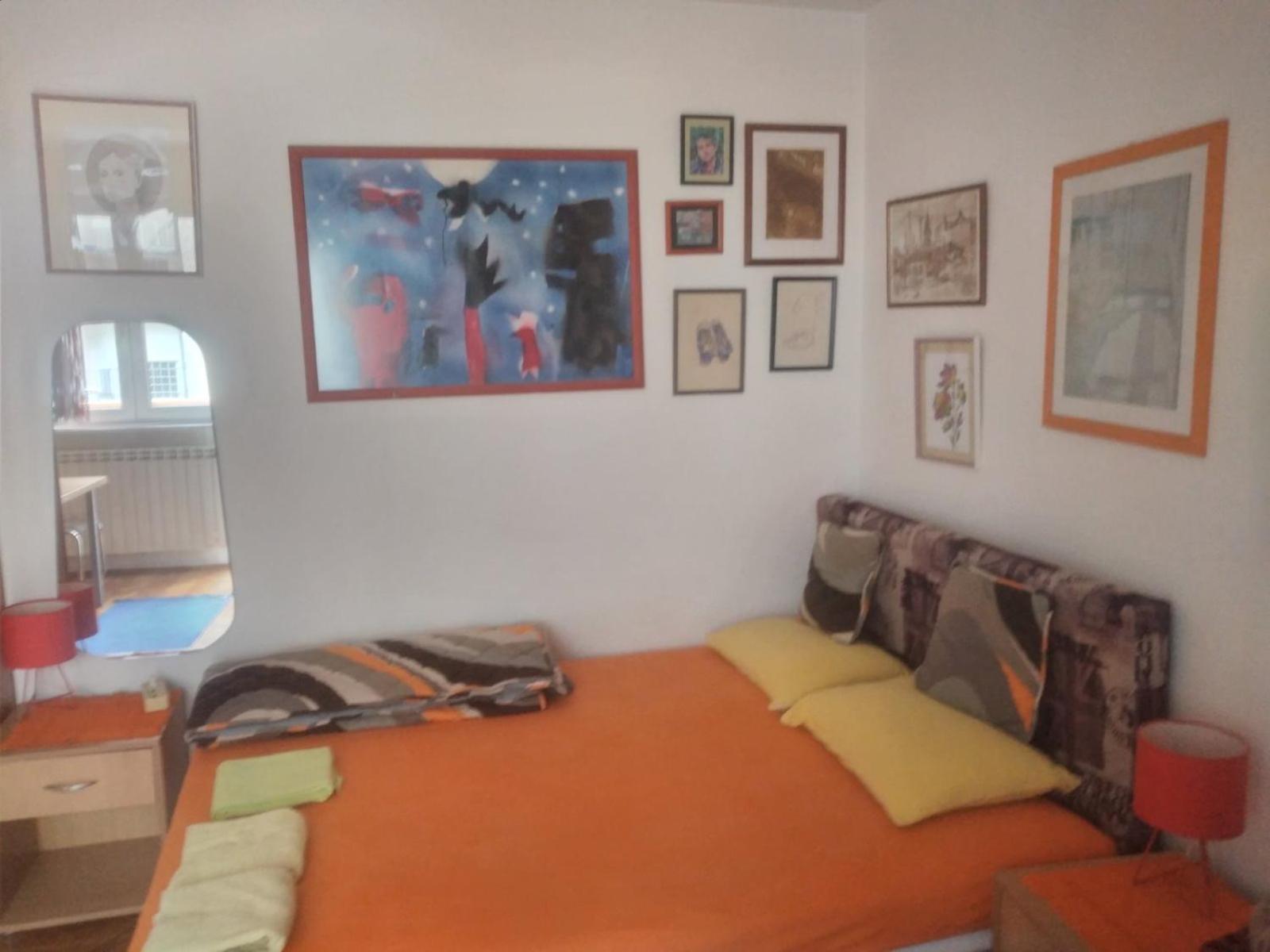 Orange Place Studio Appartement Belgrado Buitenkant foto