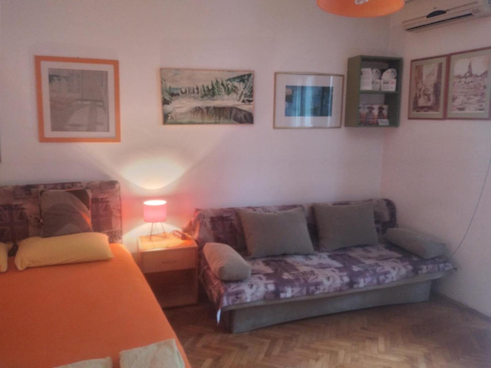 Orange Place Studio Appartement Belgrado Buitenkant foto